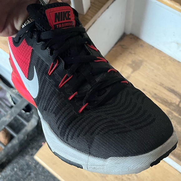 T shirt Versace coupe du monde de soccer 2014 ,Veste Armani et souliers Nike air - Picture 12 of 12